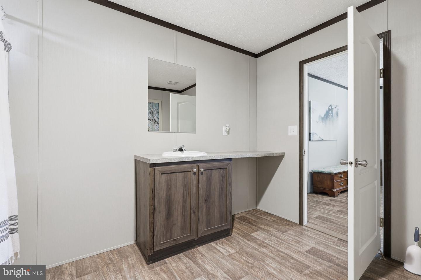 4433 SPOTSWOOD TRL, BARBOURSVILLE, Virginia 22923, 3 Bedrooms Bedrooms, 5 Rooms Rooms,2 BathroomsBathrooms,Residential,For sale,4433 SPOTSWOOD TRL,VAOR2012550 MLS # VAOR2012550 4433 SPOTSWOOD TRL, BARBOURSVILLE, Virginia 22923, 3 Bedrooms Bedrooms, 5 Rooms Rooms,2 BathroomsBathrooms,Residential,For sale,4433 SPOTSWOOD TRL,VAOR2012550 MLS # VAOR2012550