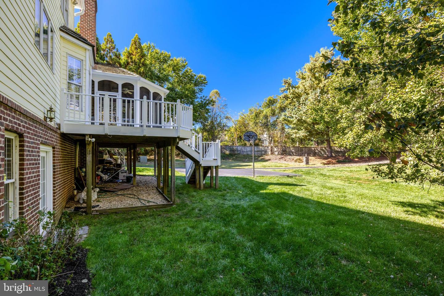 1200 CHADSWORTH CT, MCLEAN, Virginia 22102, 6 Bedrooms Bedrooms, ,4 BathroomsBathrooms,Residential,For sale,1200 CHADSWORTH CT,VAFX2275224 MLS # VAFX2275224