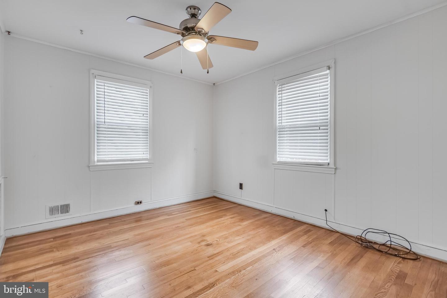 5031 SOUTH DAKOTA AVE NE, WASHINGTON, District Of Columbia 20017, 3 Bedrooms Bedrooms, ,2 BathroomsBathrooms,Residential,For sale,5031 SOUTH DAKOTA AVE NE,DCDC2228254 MLS # DCDC2228254