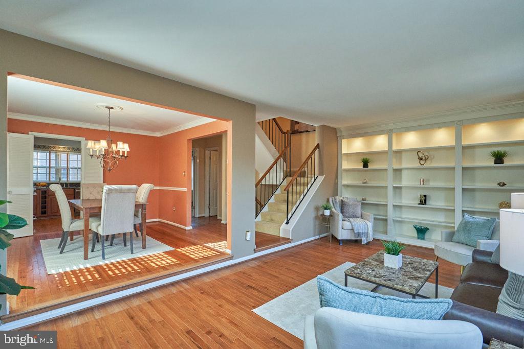 5116 WOODMIRE LN, ALEXANDRIA, Virginia 22311, 3 Bedrooms Bedrooms, ,2 BathroomsBathrooms,Residential,For sale,5116 WOODMIRE LN,VAAX2051122 MLS # VAAX2051122