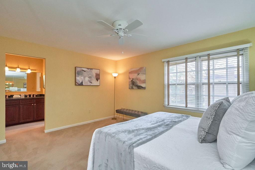 5116 WOODMIRE LN, ALEXANDRIA, Virginia 22311, 3 Bedrooms Bedrooms, ,2 BathroomsBathrooms,Residential,For sale,5116 WOODMIRE LN,VAAX2051122 MLS # VAAX2051122