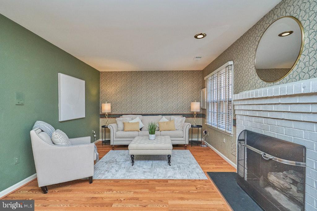 5116 WOODMIRE LN, ALEXANDRIA, Virginia 22311, 3 Bedrooms Bedrooms, ,2 BathroomsBathrooms,Residential,For sale,5116 WOODMIRE LN,VAAX2051122 MLS # VAAX2051122