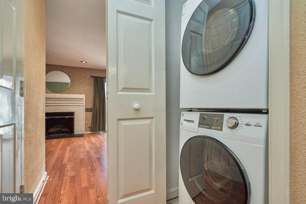 5116 WOODMIRE LN, ALEXANDRIA, Virginia 22311, 3 Bedrooms Bedrooms, ,2 BathroomsBathrooms,Residential,For sale,5116 WOODMIRE LN,VAAX2051122 MLS # VAAX2051122