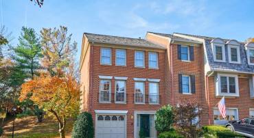5116 WOODMIRE LN, ALEXANDRIA, Virginia 22311, 3 Bedrooms Bedrooms, ,2 BathroomsBathrooms,Residential,For sale,5116 WOODMIRE LN,VAAX2051122 MLS # VAAX2051122