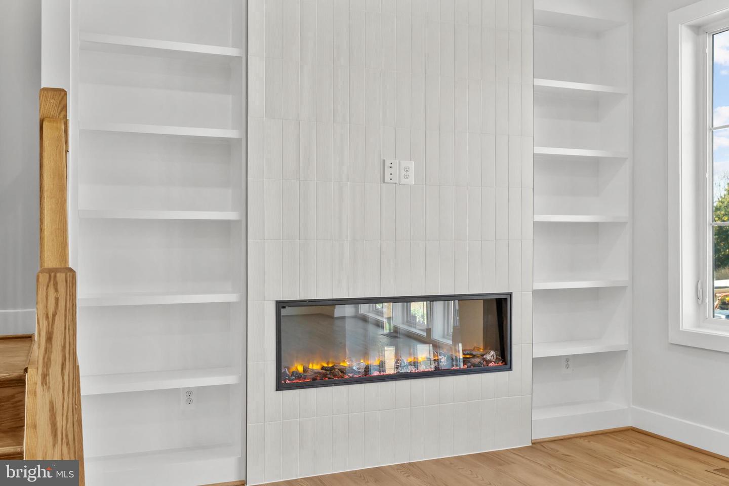 2605 FALL LINE ST, ALEXANDRIA, Virginia 22301, 4 Bedrooms Bedrooms, ,4 BathroomsBathrooms,Residential,For sale,2605 FALL LINE ST,VAAX2051282 MLS # VAAX2051282