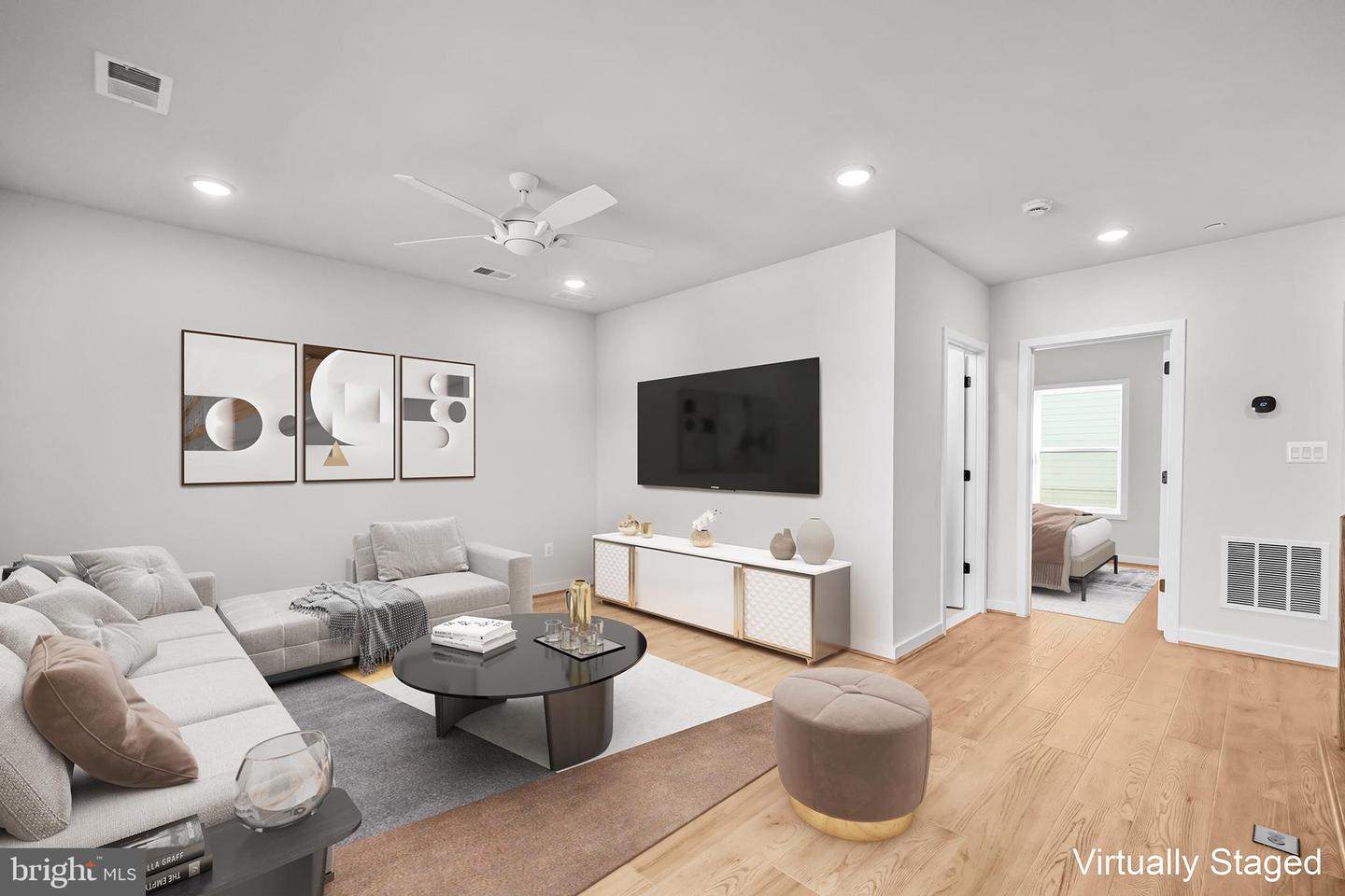 2605 FALL LINE ST, ALEXANDRIA, Virginia 22301, 4 Bedrooms Bedrooms, ,4 BathroomsBathrooms,Residential,For sale,2605 FALL LINE ST,VAAX2051282 MLS # VAAX2051282