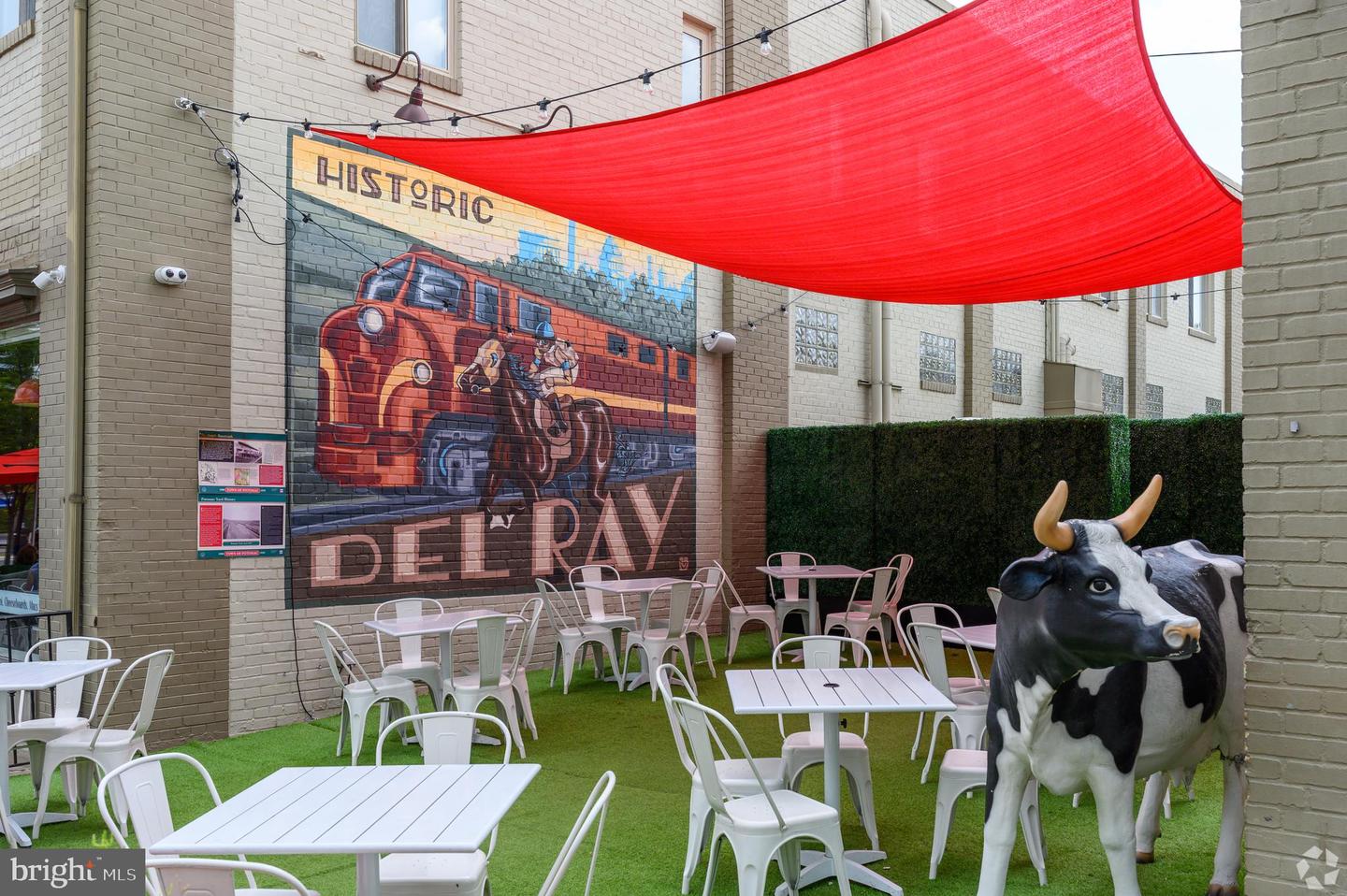 2605 FALL LINE ST, ALEXANDRIA, Virginia 22301, 4 Bedrooms Bedrooms, ,4 BathroomsBathrooms,Residential,For sale,2605 FALL LINE ST,VAAX2051282 MLS # VAAX2051282