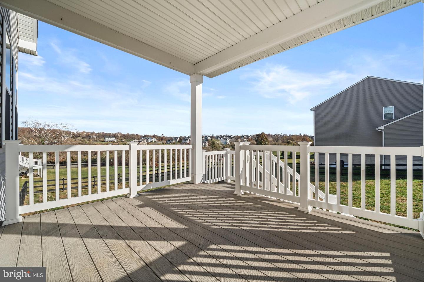 18140 RIDGEWOOD PL, ROUND HILL, Virginia 20141, 5 Bedrooms Bedrooms, 9 Rooms Rooms,4 BathroomsBathrooms,Residential,For sale,18140 RIDGEWOOD PL,VALO2110102 MLS # VALO2110102