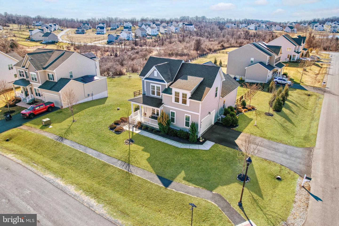 18140 RIDGEWOOD PL, ROUND HILL, Virginia 20141, 5 Bedrooms Bedrooms, 9 Rooms Rooms,4 BathroomsBathrooms,Residential,For sale,18140 RIDGEWOOD PL,VALO2110102 MLS # VALO2110102