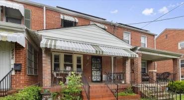 2202 U PL SE, WASHINGTON, District Of Columbia 20020, 2 Bedrooms Bedrooms, ,1 BathroomBathrooms,Residential,For sale,2202 U PL SE,DCDC2229716 MLS # DCDC2229716