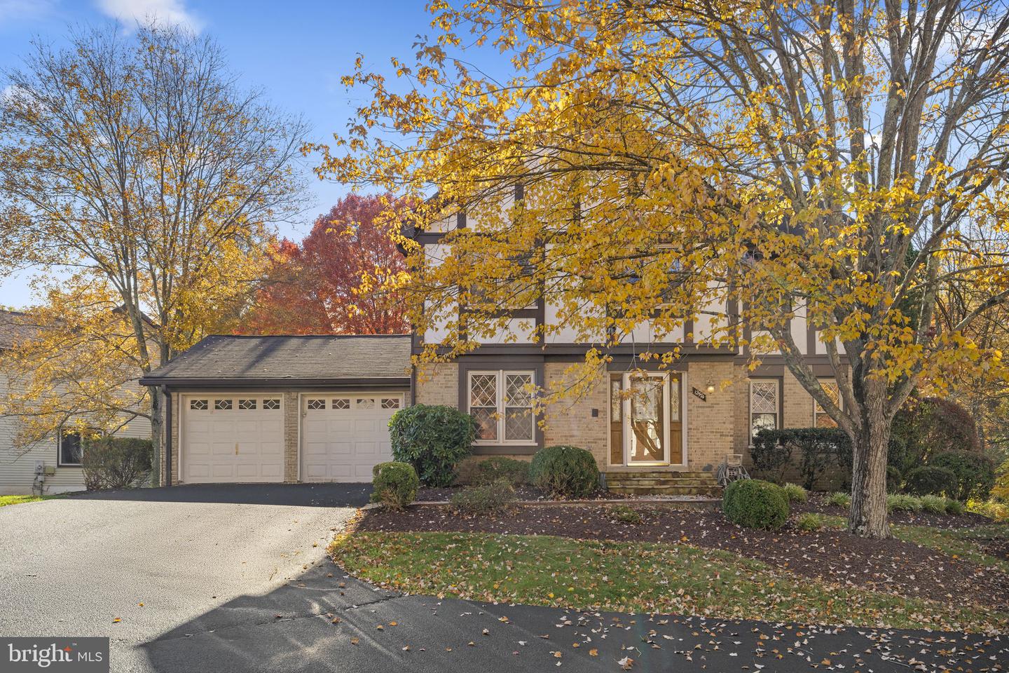 12574 QUINCY ADAMS CT, HERNDON, Virginia 20171, 4 Bedrooms Bedrooms, ,3 BathroomsBathrooms,Residential,For sale,12574 QUINCY ADAMS CT,VAFX2277436 MLS # VAFX2277436