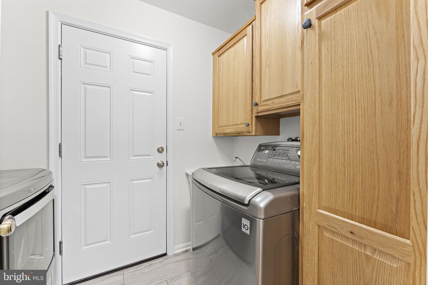 12574 QUINCY ADAMS CT, HERNDON, Virginia 20171, 4 Bedrooms Bedrooms, ,3 BathroomsBathrooms,Residential,For sale,12574 QUINCY ADAMS CT,VAFX2277436 MLS # VAFX2277436