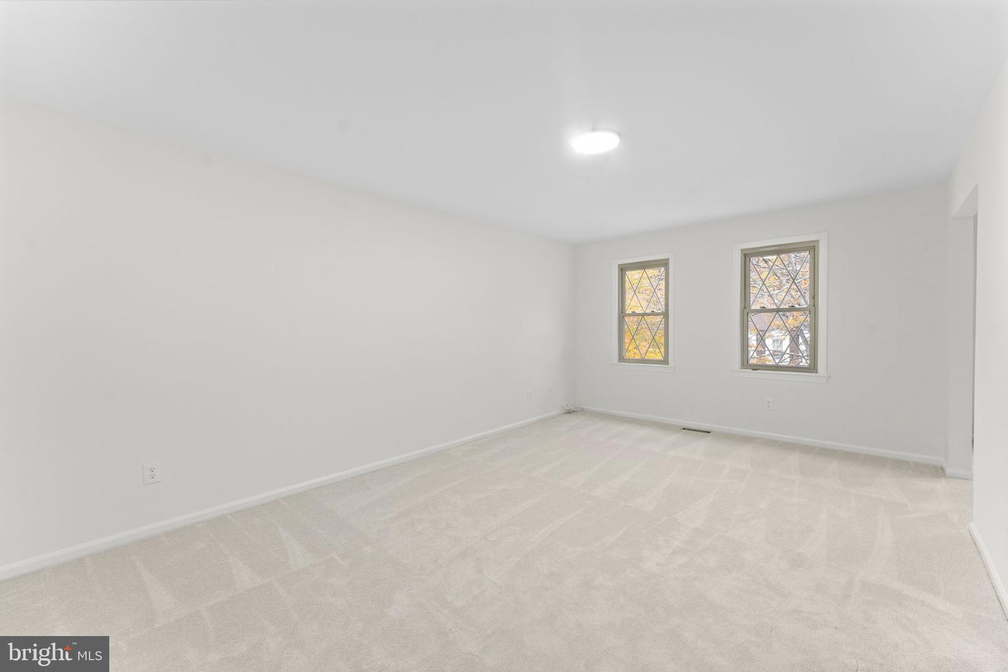 12574 QUINCY ADAMS CT, HERNDON, Virginia 20171, 4 Bedrooms Bedrooms, ,3 BathroomsBathrooms,Residential,For sale,12574 QUINCY ADAMS CT,VAFX2277436 MLS # VAFX2277436