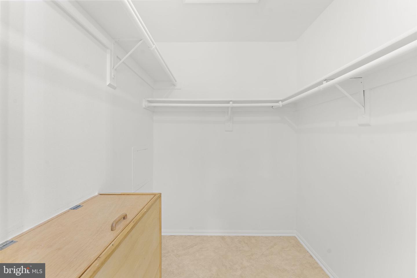 12574 QUINCY ADAMS CT, HERNDON, Virginia 20171, 4 Bedrooms Bedrooms, ,3 BathroomsBathrooms,Residential,For sale,12574 QUINCY ADAMS CT,VAFX2277436 MLS # VAFX2277436