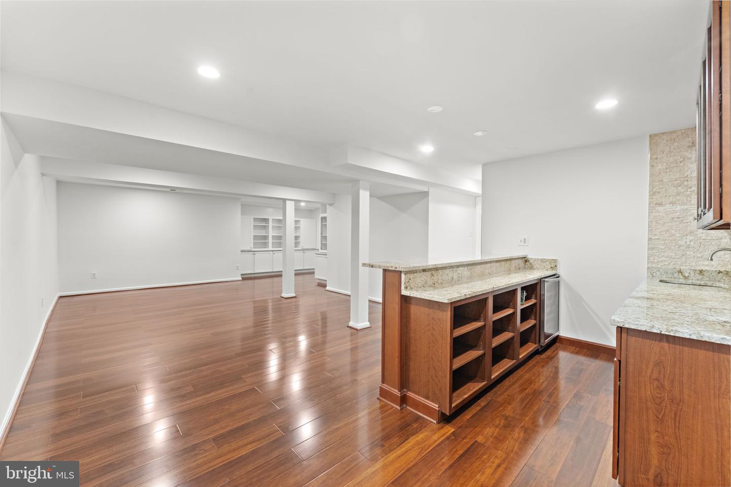 12574 QUINCY ADAMS CT, HERNDON, Virginia 20171, 4 Bedrooms Bedrooms, ,3 BathroomsBathrooms,Residential,For sale,12574 QUINCY ADAMS CT,VAFX2277436 MLS # VAFX2277436