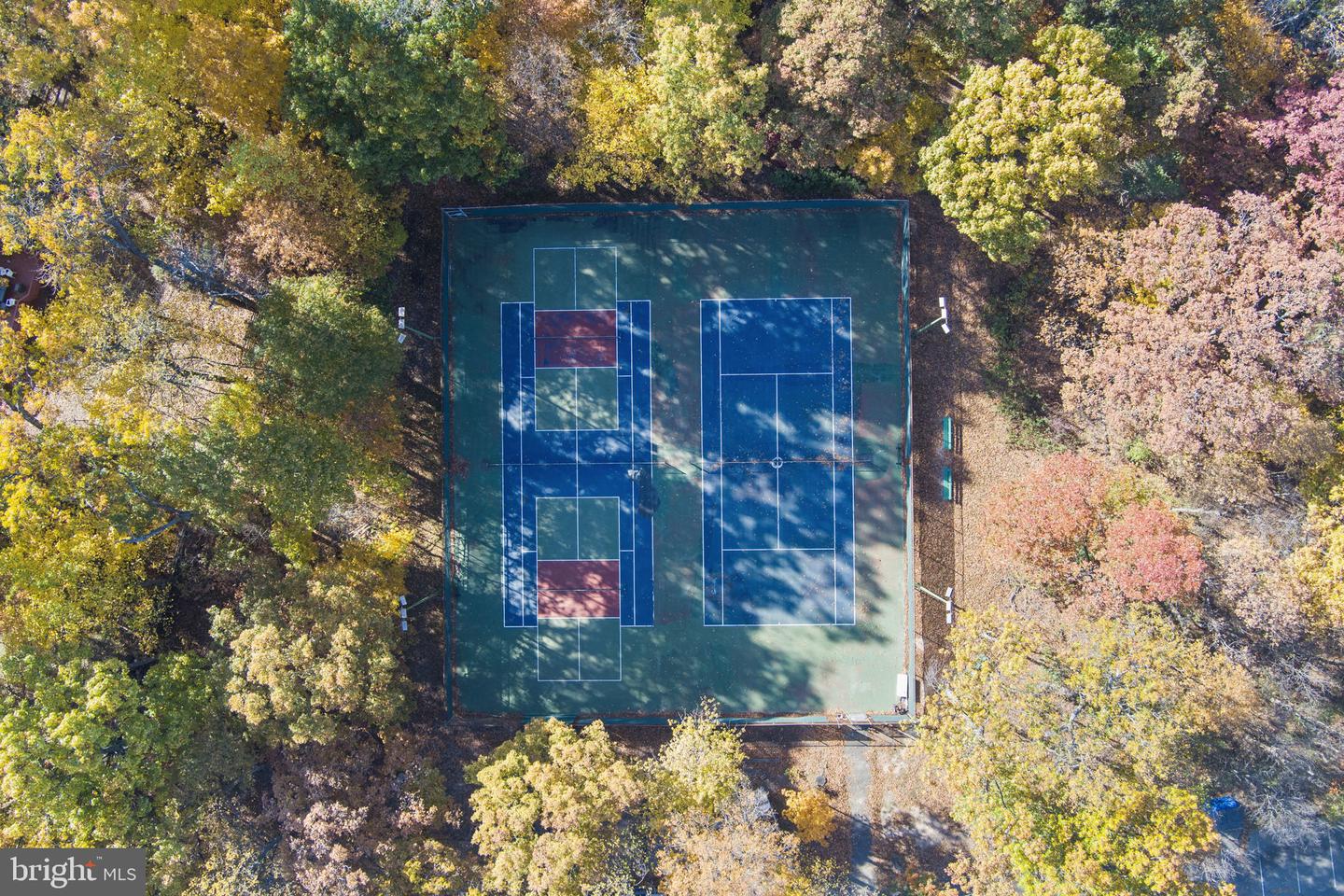 12574 QUINCY ADAMS CT, HERNDON, Virginia 20171, 4 Bedrooms Bedrooms, ,3 BathroomsBathrooms,Residential,For sale,12574 QUINCY ADAMS CT,VAFX2277436 MLS # VAFX2277436