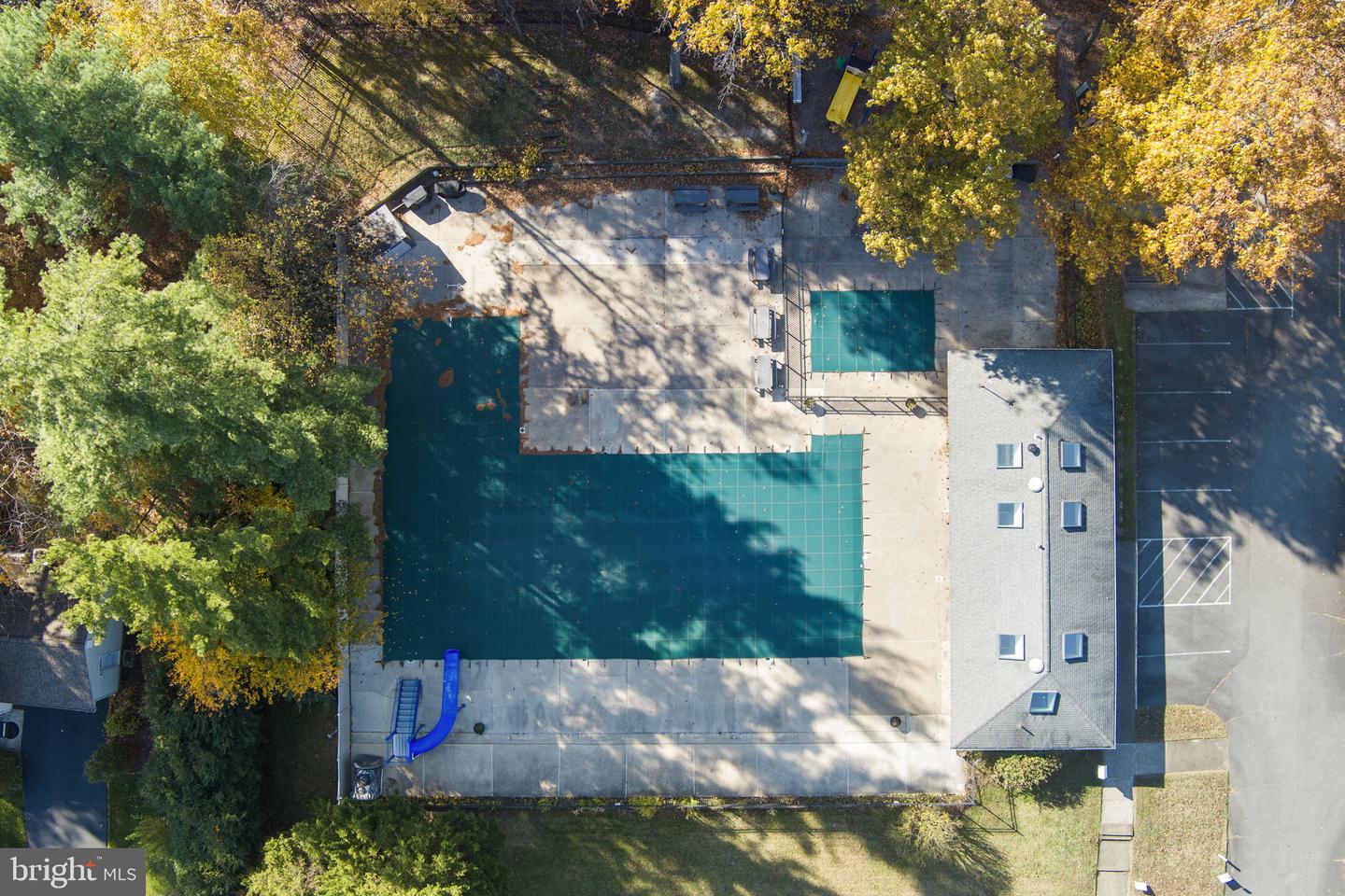 12574 QUINCY ADAMS CT, HERNDON, Virginia 20171, 4 Bedrooms Bedrooms, ,3 BathroomsBathrooms,Residential,For sale,12574 QUINCY ADAMS CT,VAFX2277436 MLS # VAFX2277436