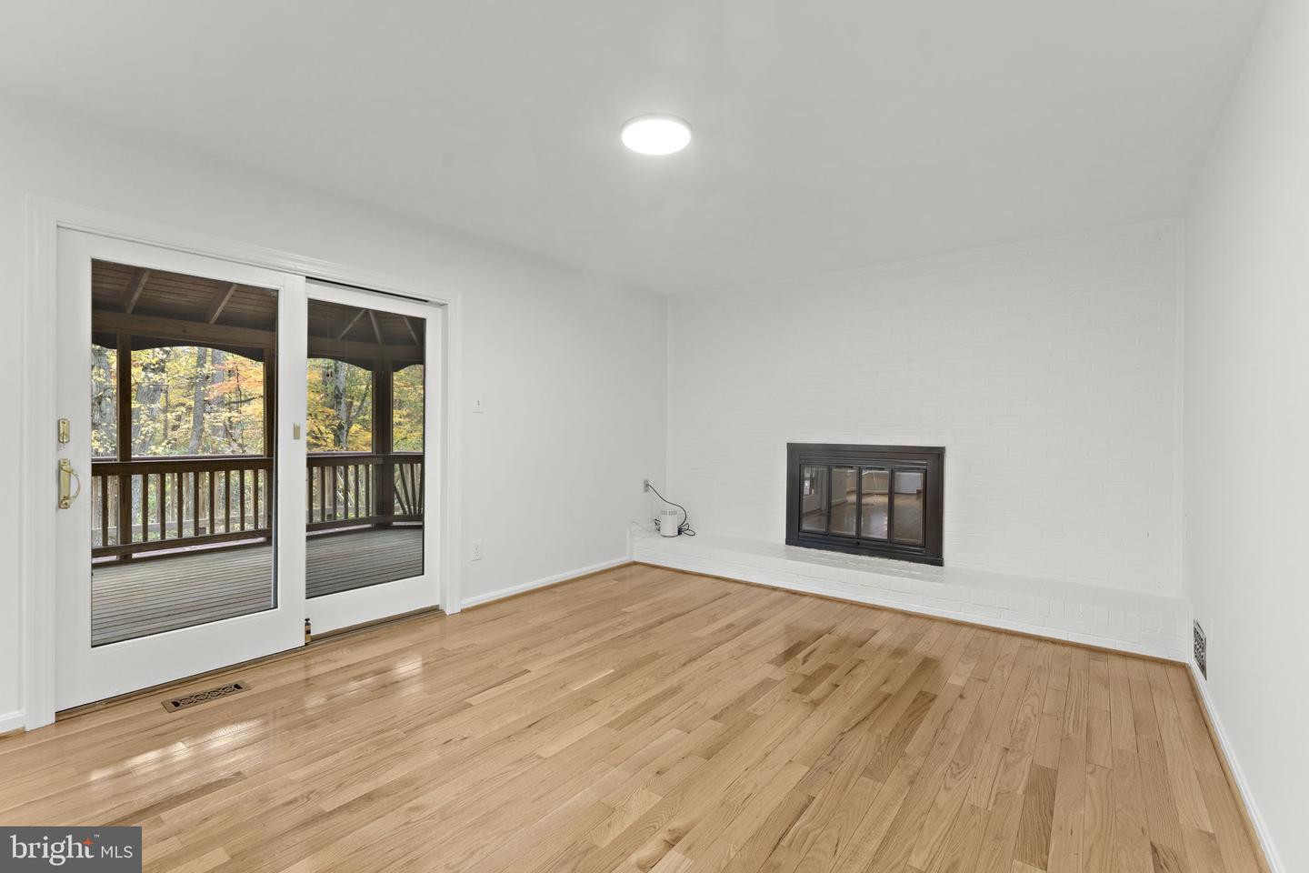 12574 QUINCY ADAMS CT, HERNDON, Virginia 20171, 4 Bedrooms Bedrooms, ,3 BathroomsBathrooms,Residential,For sale,12574 QUINCY ADAMS CT,VAFX2277436 MLS # VAFX2277436