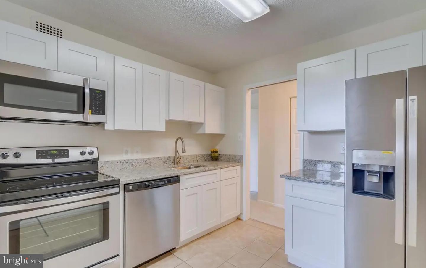 2311 PIMMIT DR #808, FALLS CHURCH, Virginia 22043, 2 Bedrooms Bedrooms, ,2 BathroomsBathrooms,Residential,For sale,2311 PIMMIT DR #808,VAFX2277494 MLS # VAFX2277494