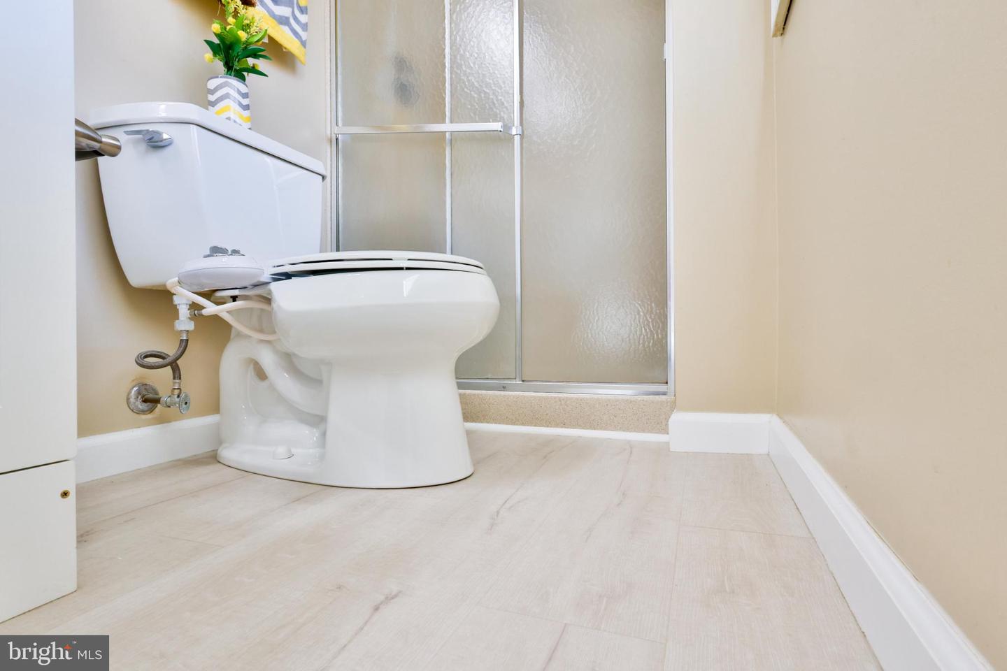 11817 COOPERS CT, RESTON, Virginia 20191, 3 Bedrooms Bedrooms, 8 Rooms Rooms,2 BathroomsBathrooms,Residential,For sale,11817 COOPERS CT,VAFX2277594 MLS # VAFX2277594