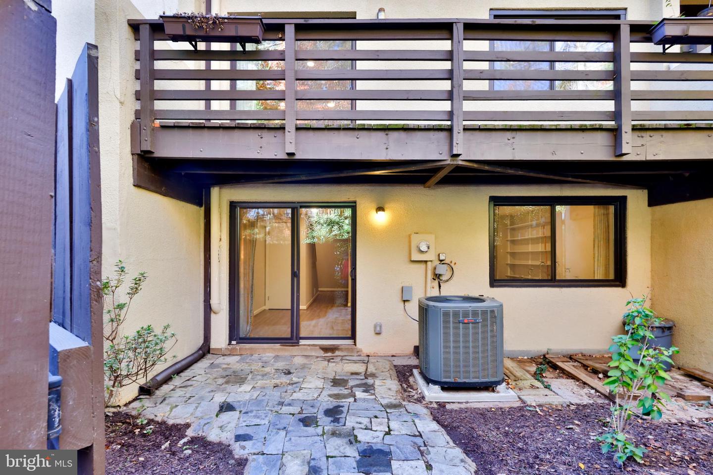 11817 COOPERS CT, RESTON, Virginia 20191, 3 Bedrooms Bedrooms, 8 Rooms Rooms,2 BathroomsBathrooms,Residential,For sale,11817 COOPERS CT,VAFX2277594 MLS # VAFX2277594