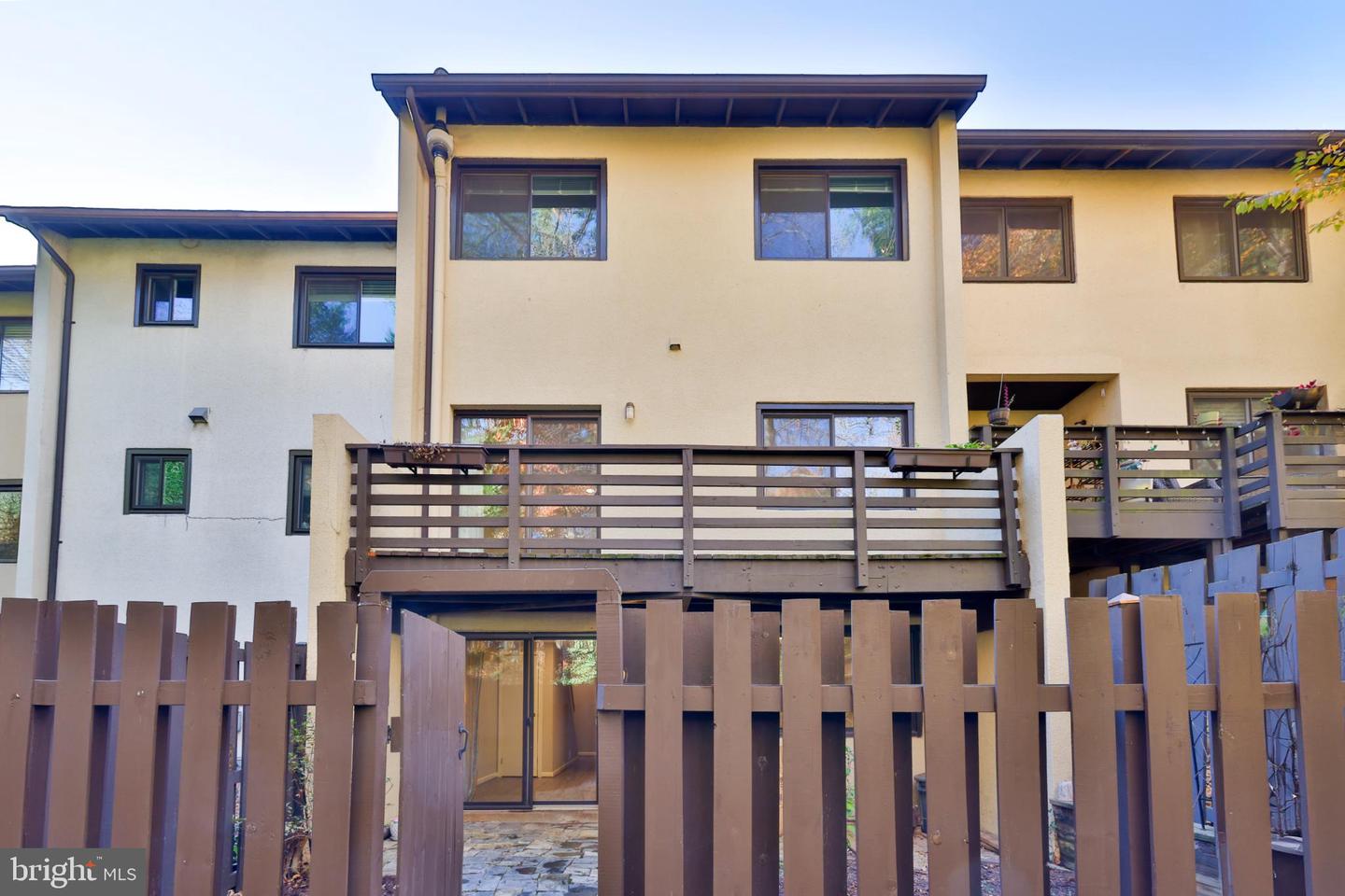 11817 COOPERS CT, RESTON, Virginia 20191, 3 Bedrooms Bedrooms, 8 Rooms Rooms,2 BathroomsBathrooms,Residential,For sale,11817 COOPERS CT,VAFX2277594 MLS # VAFX2277594