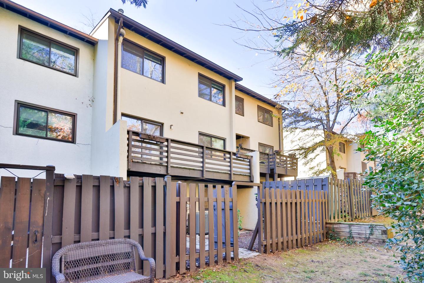 11817 COOPERS CT, RESTON, Virginia 20191, 3 Bedrooms Bedrooms, 8 Rooms Rooms,2 BathroomsBathrooms,Residential,For sale,11817 COOPERS CT,VAFX2277594 MLS # VAFX2277594