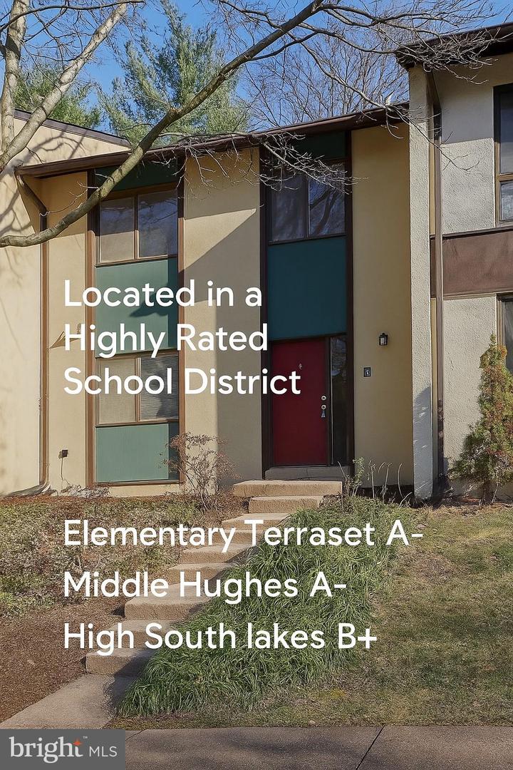 11817 COOPERS CT, RESTON, Virginia 20191, 3 Bedrooms Bedrooms, 8 Rooms Rooms,2 BathroomsBathrooms,Residential,For sale,11817 COOPERS CT,VAFX2277594 MLS # VAFX2277594