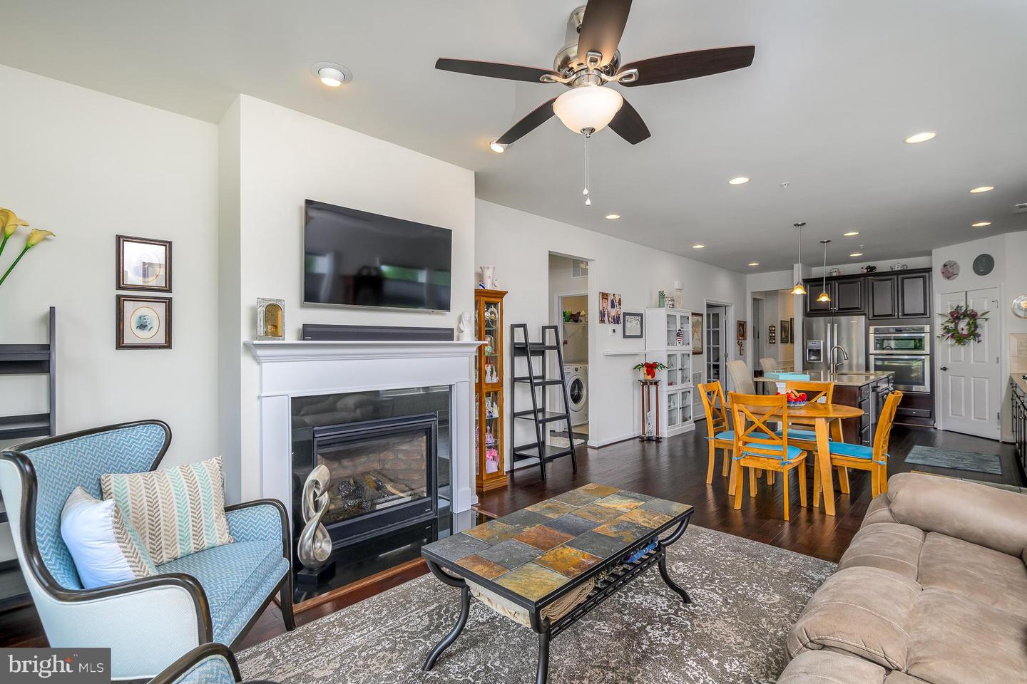 112 LONG POINT DR, FREDERICKSBURG, Virginia 22406, 2 Bedrooms Bedrooms, 10 Rooms Rooms,2 BathroomsBathrooms,Residential,For sale,112 LONG POINT DR,VAST2044020 MLS # VAST2044020