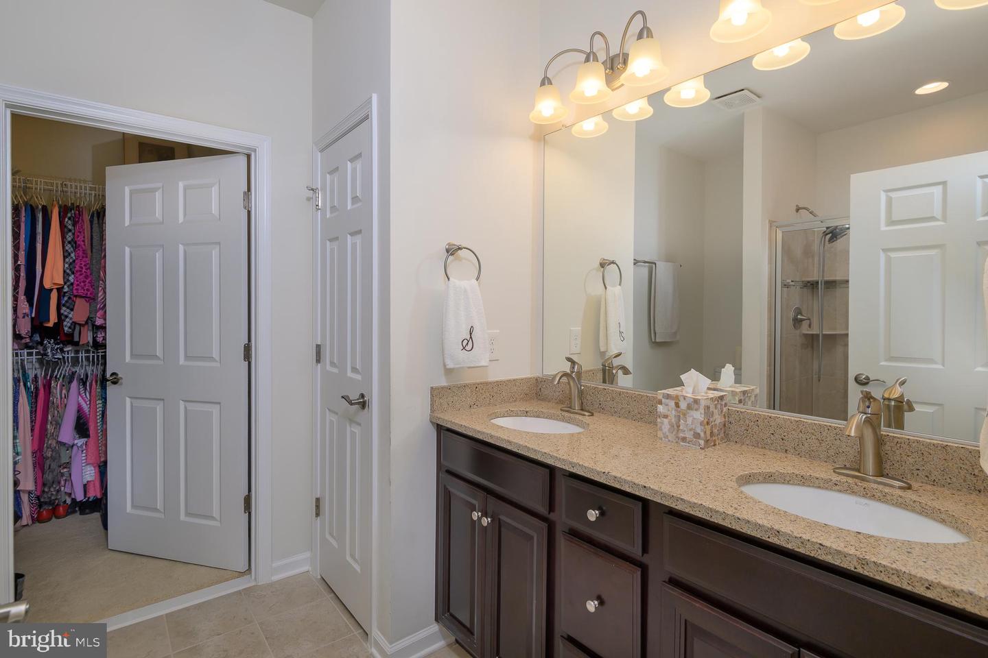 112 LONG POINT DR, FREDERICKSBURG, Virginia 22406, 2 Bedrooms Bedrooms, 10 Rooms Rooms,2 BathroomsBathrooms,Residential,For sale,112 LONG POINT DR,VAST2044020 MLS # VAST2044020