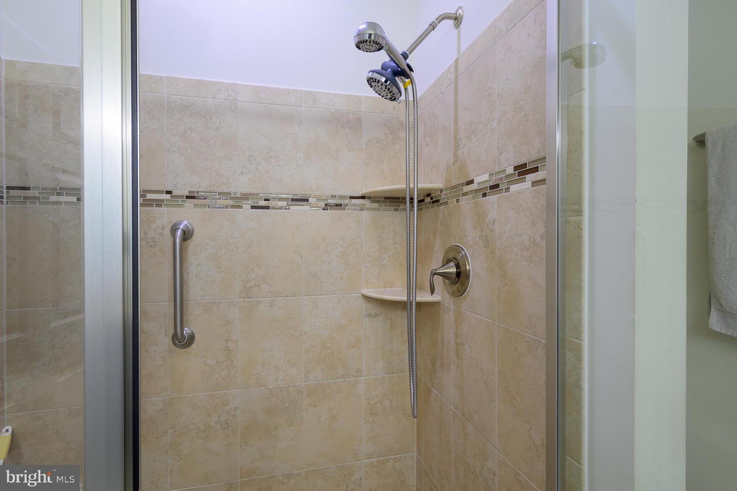 112 LONG POINT DR, FREDERICKSBURG, Virginia 22406, 2 Bedrooms Bedrooms, 10 Rooms Rooms,2 BathroomsBathrooms,Residential,For sale,112 LONG POINT DR,VAST2044020 MLS # VAST2044020