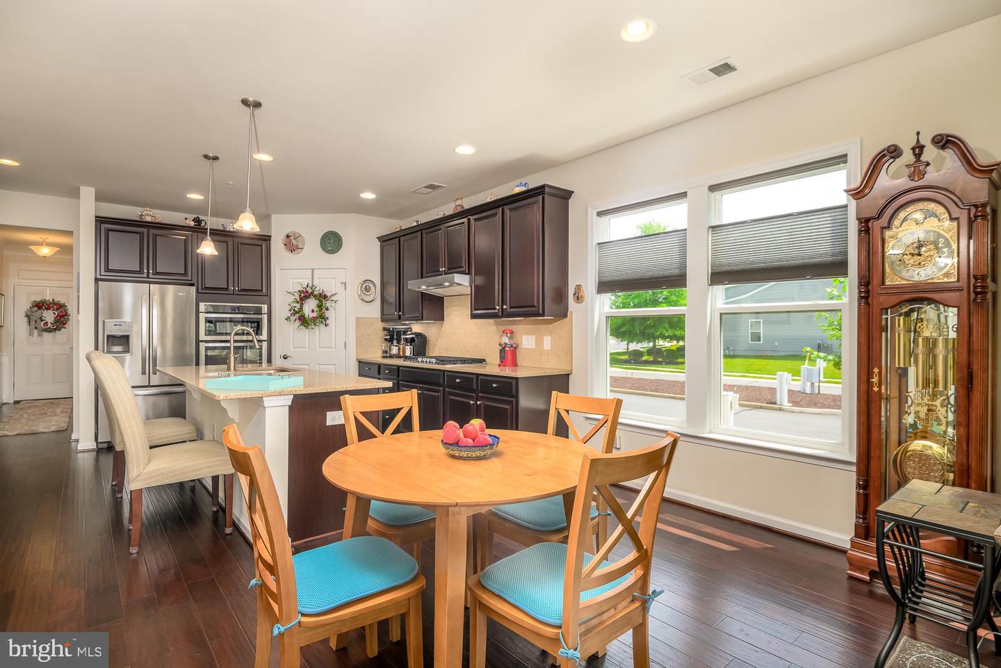 112 LONG POINT DR, FREDERICKSBURG, Virginia 22406, 2 Bedrooms Bedrooms, 10 Rooms Rooms,2 BathroomsBathrooms,Residential,For sale,112 LONG POINT DR,VAST2044020 MLS # VAST2044020