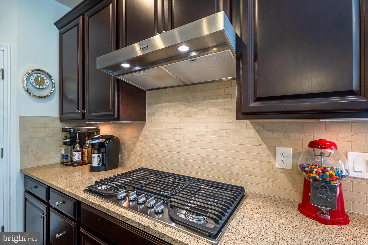 112 LONG POINT DR, FREDERICKSBURG, Virginia 22406, 2 Bedrooms Bedrooms, 10 Rooms Rooms,2 BathroomsBathrooms,Residential,For sale,112 LONG POINT DR,VAST2044020 MLS # VAST2044020