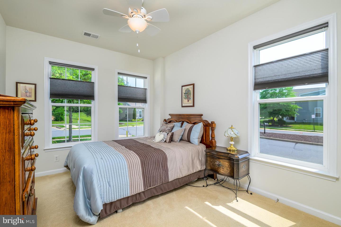 112 LONG POINT DR, FREDERICKSBURG, Virginia 22406, 2 Bedrooms Bedrooms, 10 Rooms Rooms,2 BathroomsBathrooms,Residential,For sale,112 LONG POINT DR,VAST2044020 MLS # VAST2044020