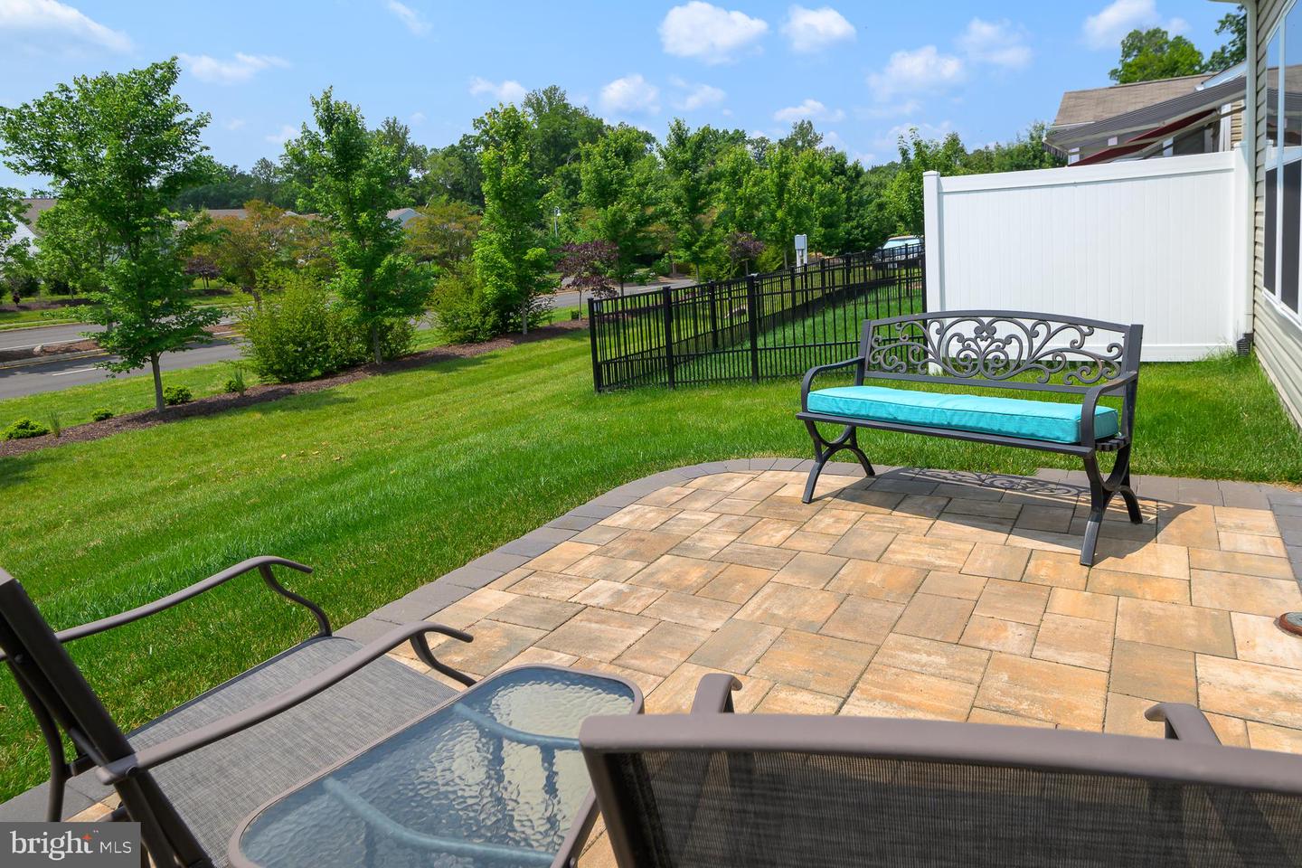 112 LONG POINT DR, FREDERICKSBURG, Virginia 22406, 2 Bedrooms Bedrooms, 10 Rooms Rooms,2 BathroomsBathrooms,Residential,For sale,112 LONG POINT DR,VAST2044020 MLS # VAST2044020