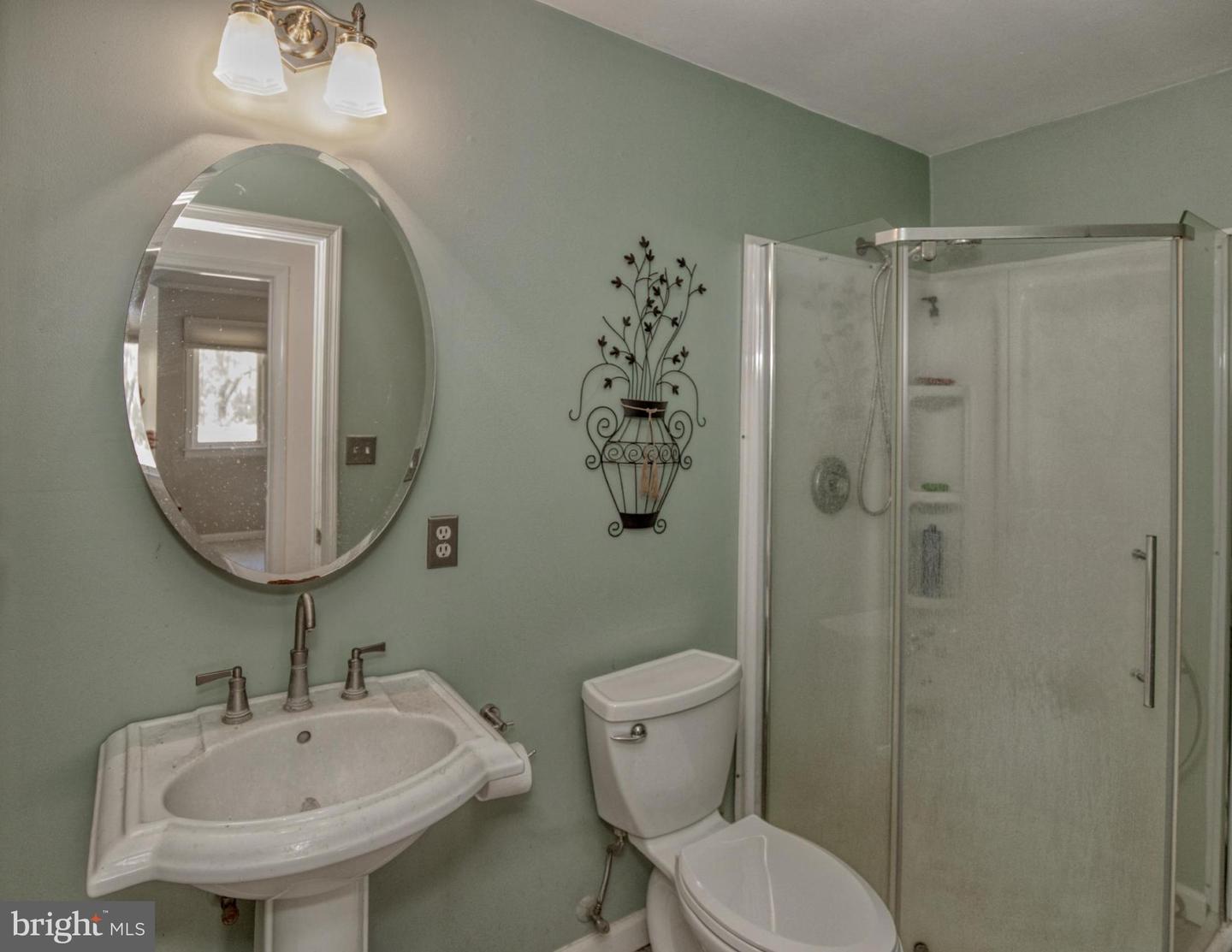 20787 THE TRL, LITTLE PLYMOUTH, Virginia 23091, 2 Bedrooms Bedrooms, 9 Rooms Rooms,1 BathroomBathrooms,Residential,For sale,20787 THE TRL,VAKQ2000186 MLS # VAKQ2000186