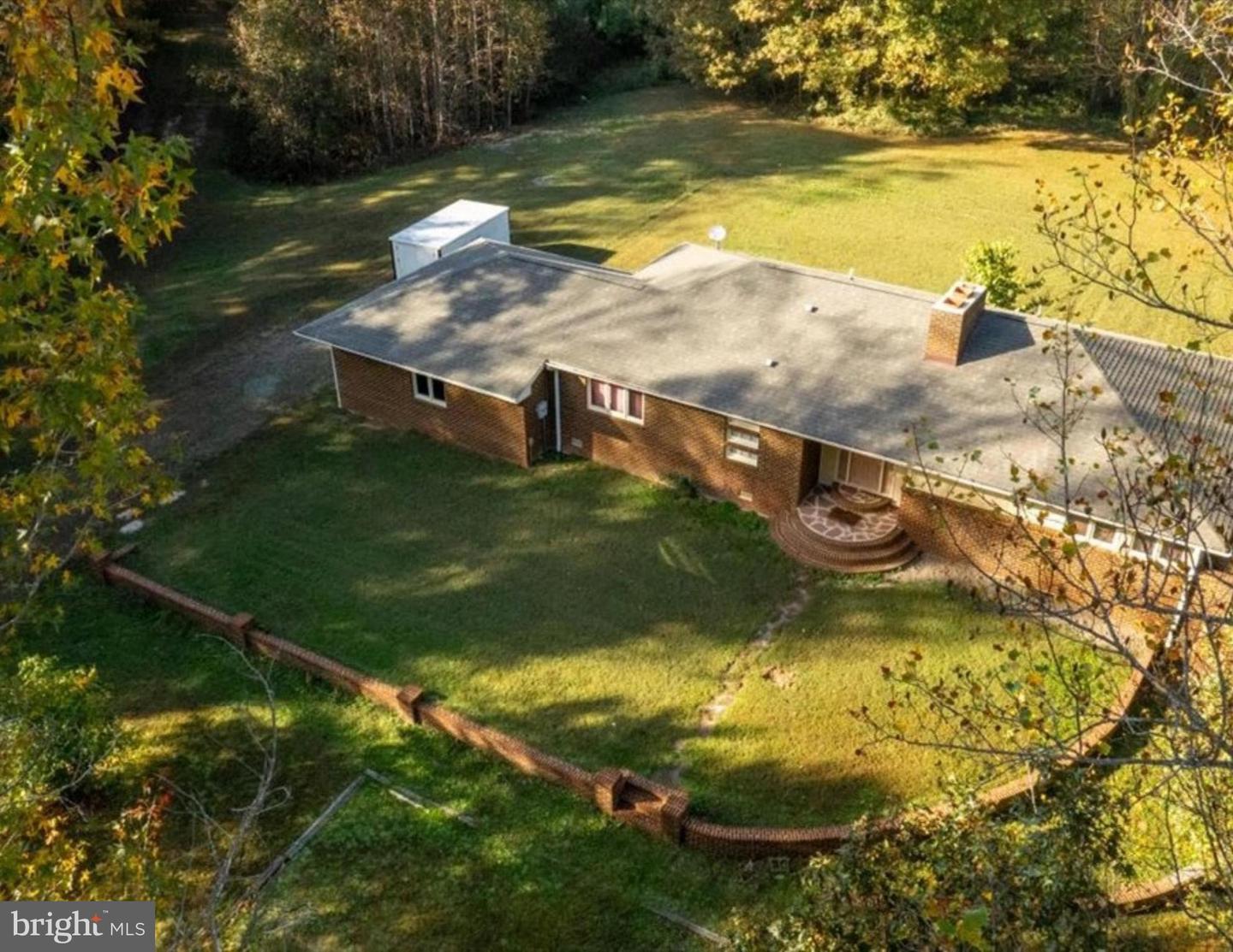 20787 THE TRL, LITTLE PLYMOUTH, Virginia 23091, 2 Bedrooms Bedrooms, 9 Rooms Rooms,1 BathroomBathrooms,Residential,For sale,20787 THE TRL,VAKQ2000186 MLS # VAKQ2000186