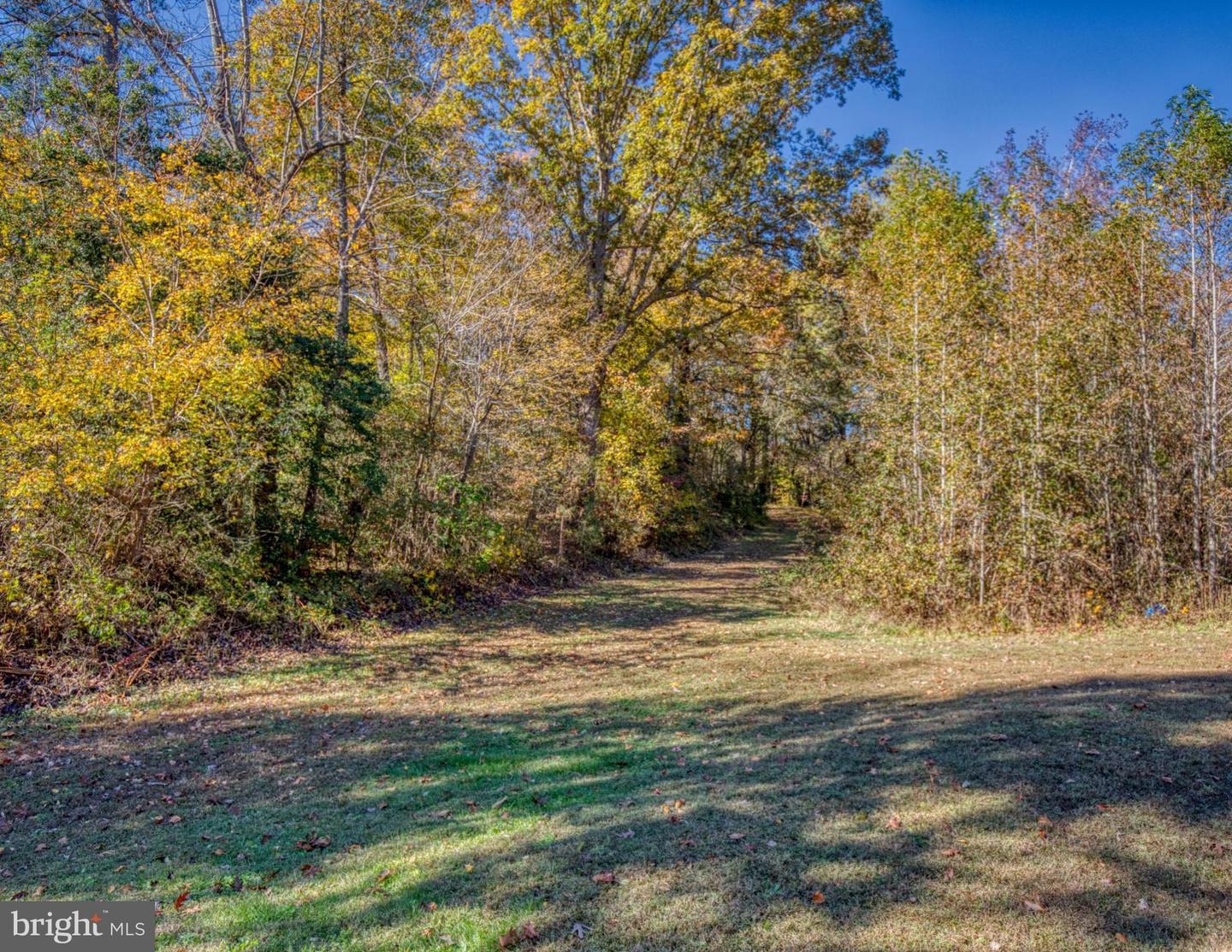 20787 THE TRL, LITTLE PLYMOUTH, Virginia 23091, 2 Bedrooms Bedrooms, 9 Rooms Rooms,1 BathroomBathrooms,Residential,For sale,20787 THE TRL,VAKQ2000186 MLS # VAKQ2000186