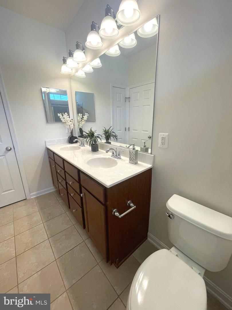 9097 BELO GATE DR, MANASSAS PARK, Virginia 20111, 3 Bedrooms Bedrooms, 1 Room Rooms,3 BathroomsBathrooms,Residential,For sale,9097 BELO GATE DR,VAMP2003452 MLS # VAMP2003452