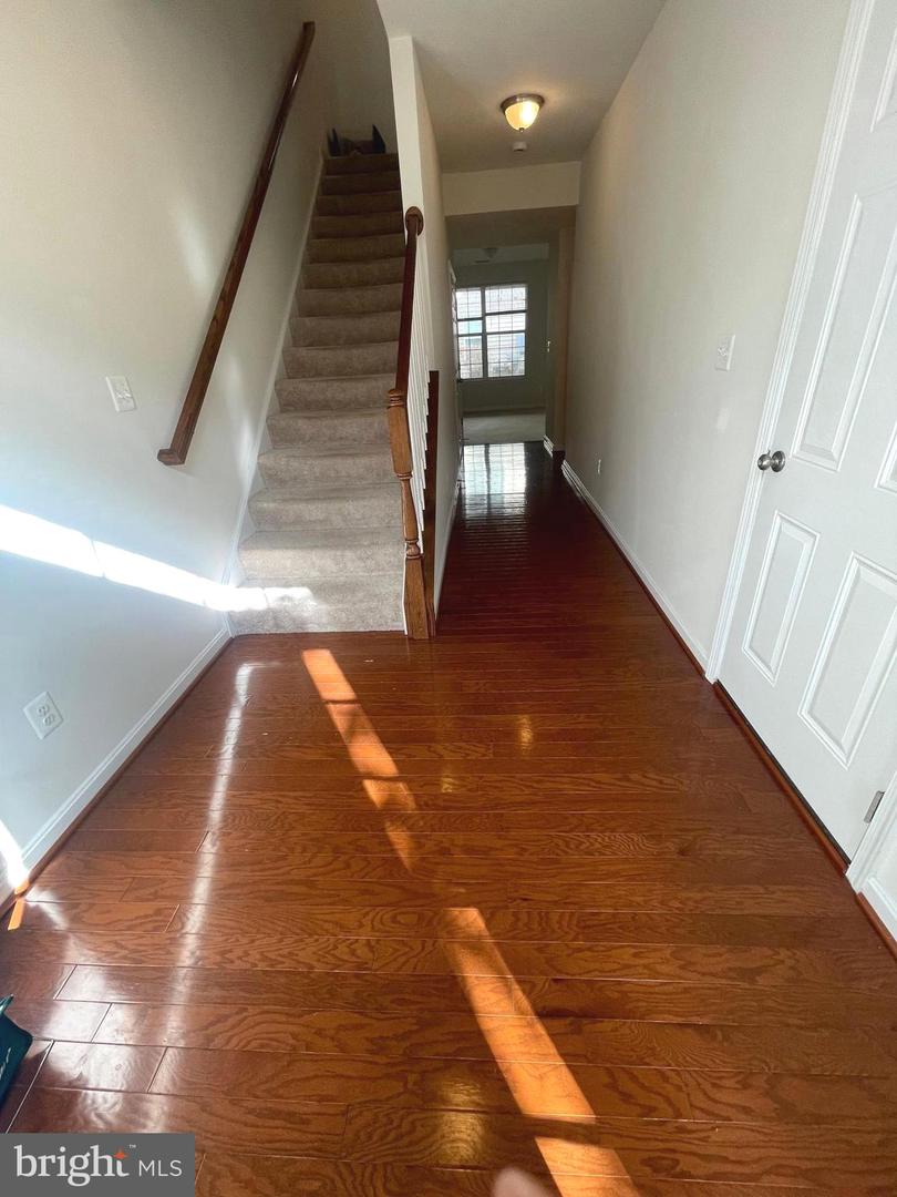 9097 BELO GATE DR, MANASSAS PARK, Virginia 20111, 3 Bedrooms Bedrooms, 1 Room Rooms,3 BathroomsBathrooms,Residential,For sale,9097 BELO GATE DR,VAMP2003452 MLS # VAMP2003452