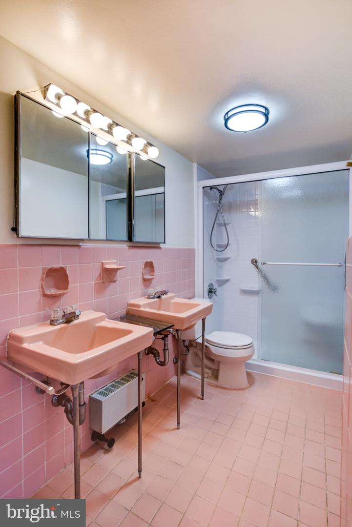 4201 CATHEDRAL AVE NW #1406E, WASHINGTON, District Of Columbia 20016, 1 Bedroom Bedrooms, ,1 BathroomBathrooms,Residential,For sale,4201 CATHEDRAL AVE NW #1406E,DCDC2230544 MLS # DCDC2230544