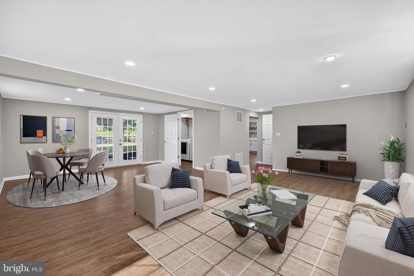 702 STONEWALL AVE, MIDDLEBURG, Virginia 20117, 4 Bedrooms Bedrooms, ,2 BathroomsBathrooms,Residential,For sale,702 STONEWALL AVE,VALO2110642 MLS # VALO2110642