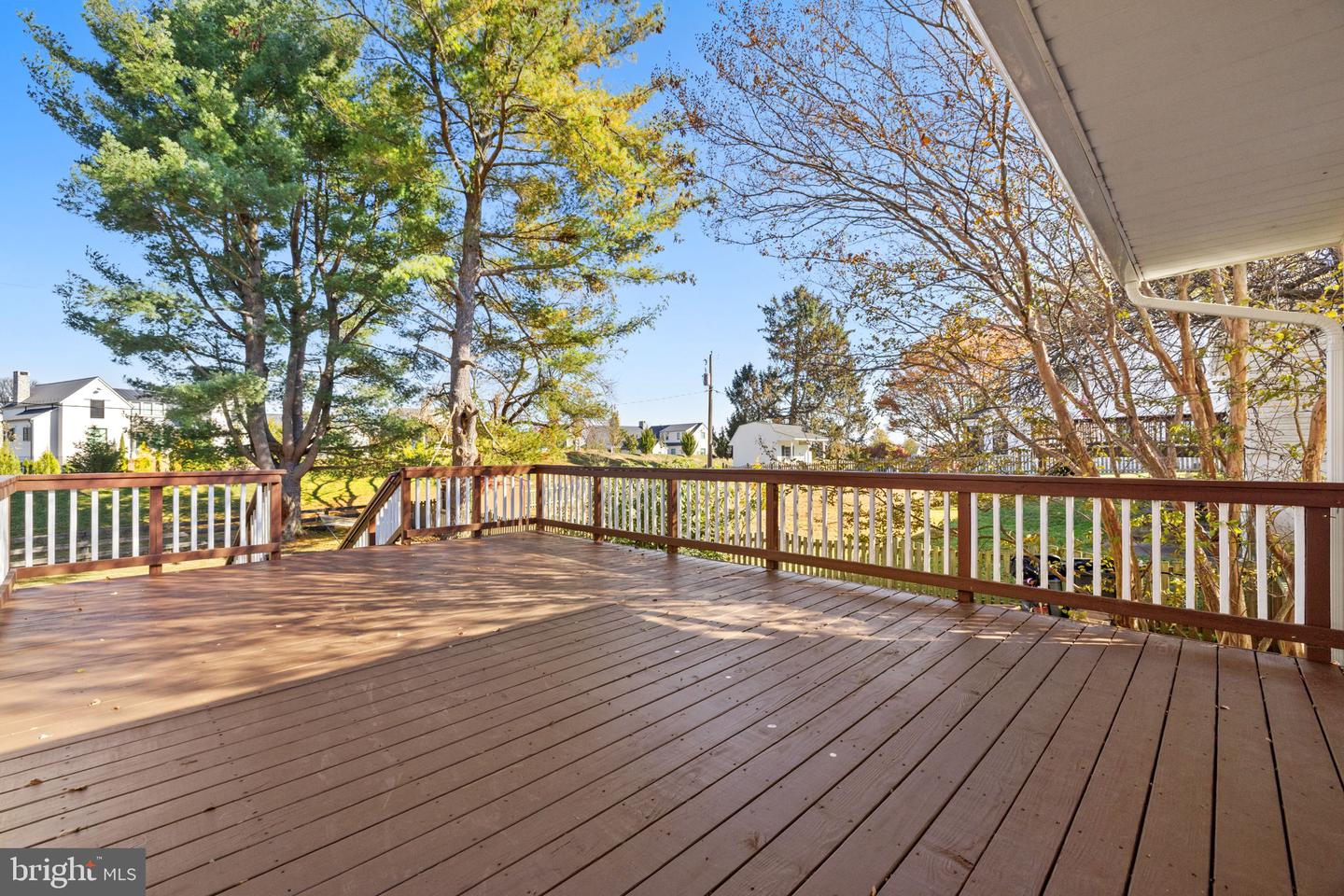 702 STONEWALL AVE, MIDDLEBURG, Virginia 20117, 4 Bedrooms Bedrooms, ,2 BathroomsBathrooms,Residential,For sale,702 STONEWALL AVE,VALO2110642 MLS # VALO2110642