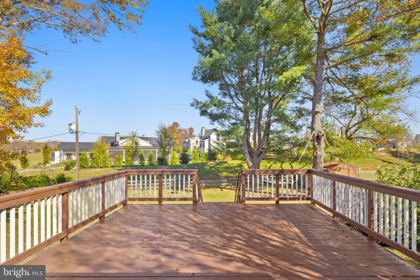 702 STONEWALL AVE, MIDDLEBURG, Virginia 20117, 4 Bedrooms Bedrooms, ,2 BathroomsBathrooms,Residential,For sale,702 STONEWALL AVE,VALO2110642 MLS # VALO2110642