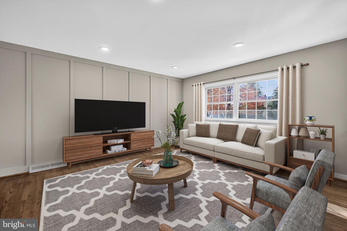 702 STONEWALL AVE, MIDDLEBURG, Virginia 20117, 4 Bedrooms Bedrooms, ,2 BathroomsBathrooms,Residential,For sale,702 STONEWALL AVE,VALO2110642 MLS # VALO2110642