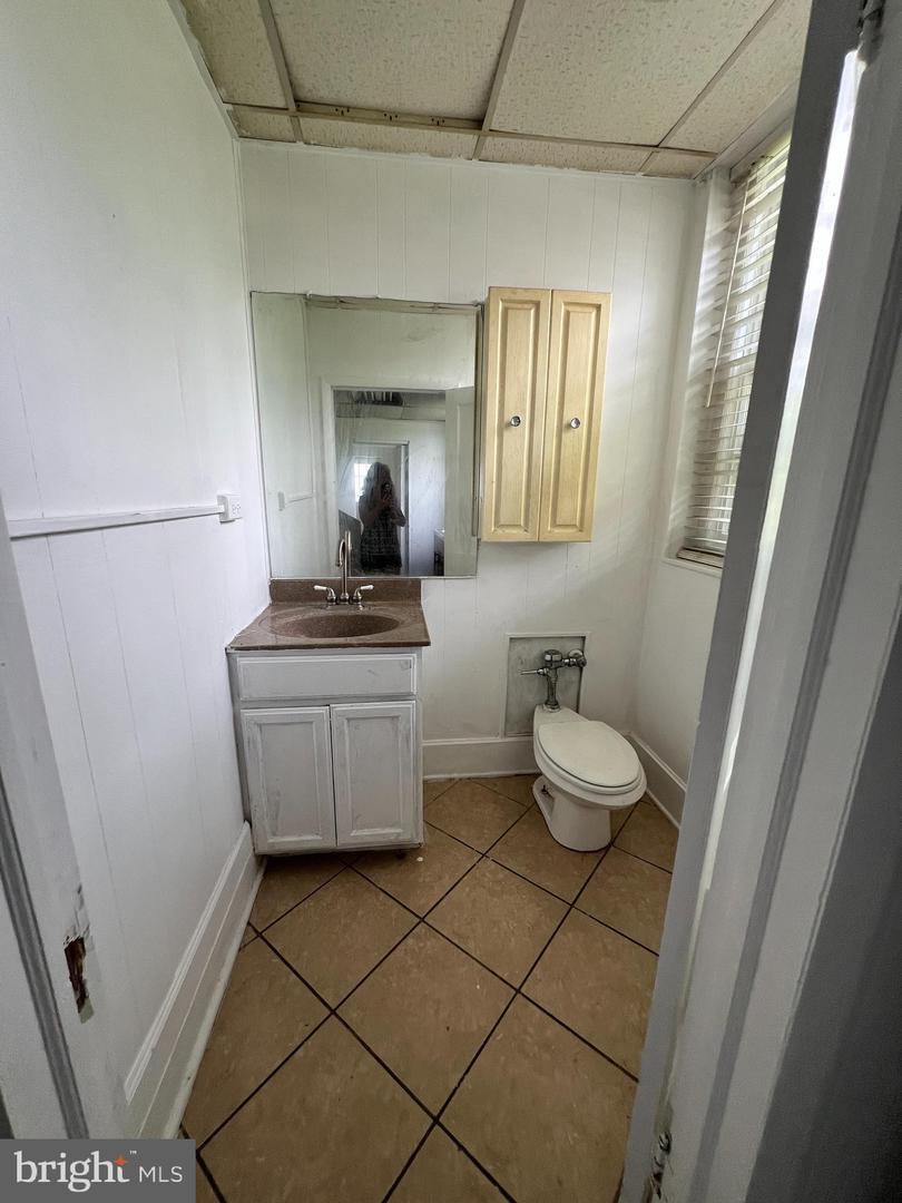 327 N ROYAL AVE, FRONT ROYAL, Virginia 22630, ,Land,For sale,327 N ROYAL AVE,VAWR2011530 MLS # VAWR2011530 327 N ROYAL AVE, FRONT ROYAL, Virginia 22630, ,Land,For sale,327 N ROYAL AVE,VAWR2011530 MLS # VAWR2011530