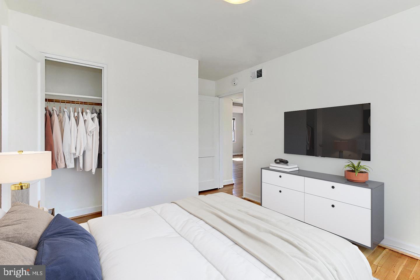 726 S FAYETTE ST #21, ALEXANDRIA, Virginia 22314, 2 Bedrooms Bedrooms, ,1 BathroomBathrooms,Residential,For sale,726 S FAYETTE ST #21,VAAX2051574 MLS # VAAX2051574