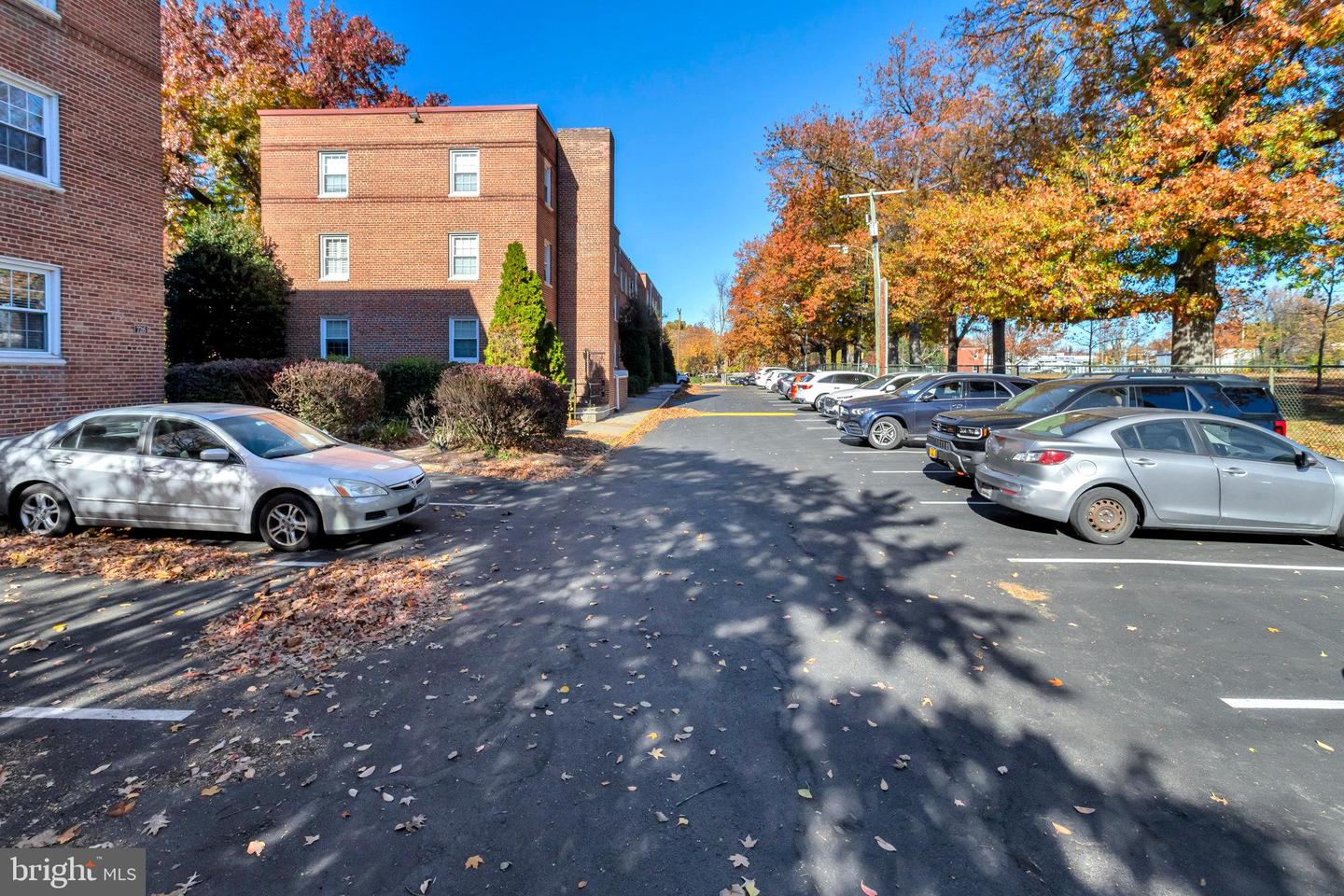 726 S FAYETTE ST #21, ALEXANDRIA, Virginia 22314, 2 Bedrooms Bedrooms, ,1 BathroomBathrooms,Residential,For sale,726 S FAYETTE ST #21,VAAX2051574 MLS # VAAX2051574