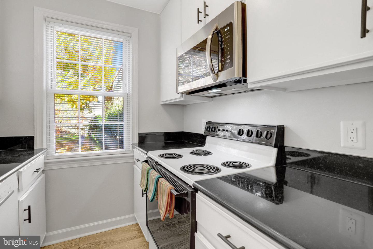 726 S FAYETTE ST #21, ALEXANDRIA, Virginia 22314, 2 Bedrooms Bedrooms, ,1 BathroomBathrooms,Residential,For sale,726 S FAYETTE ST #21,VAAX2051574 MLS # VAAX2051574