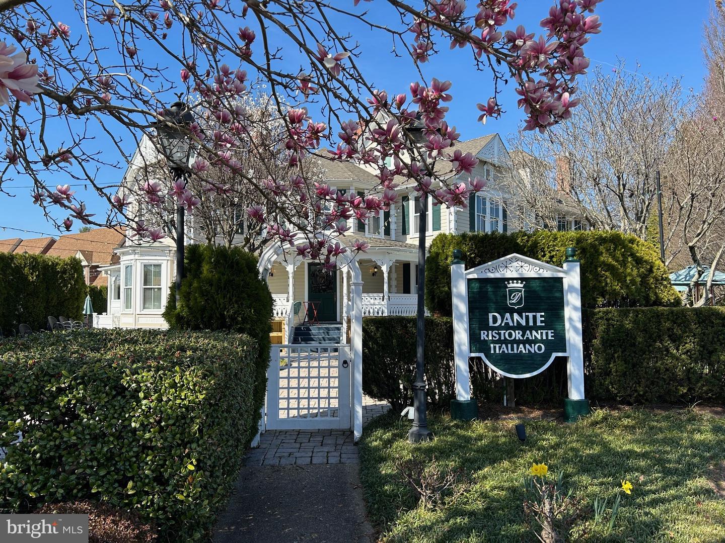 1000 MANNING ST, GREAT FALLS, Virginia 22066, ,Land,For sale,1000 MANNING ST,VAFX2168086 MLS # VAFX2168086